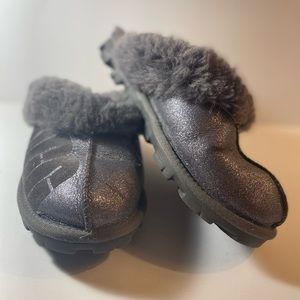 UGG Coquette Big Logo Sparkle Women’s Slippers Size 7 Dark Grey